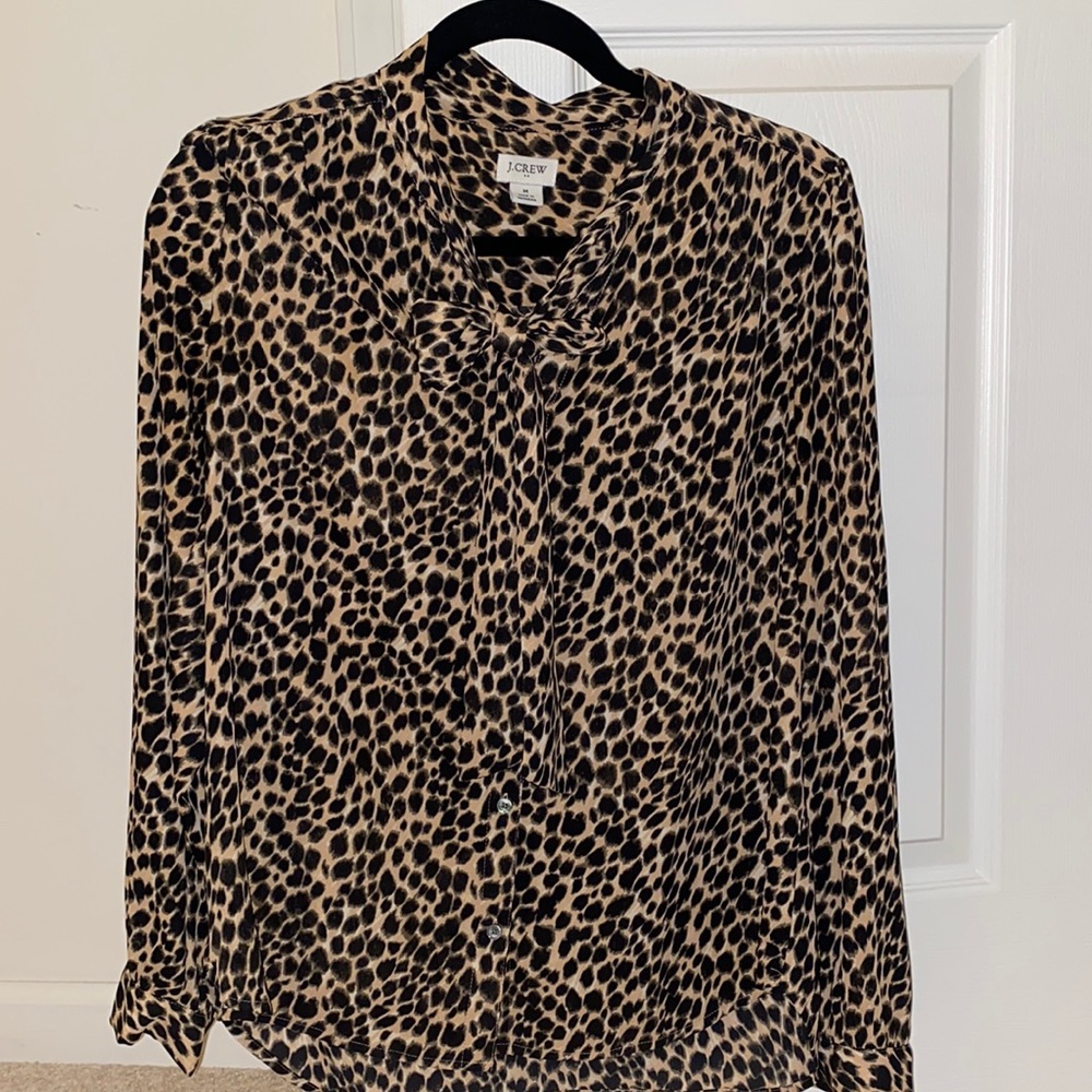 Nwot Jcrew leopard tie neck blouse size medium